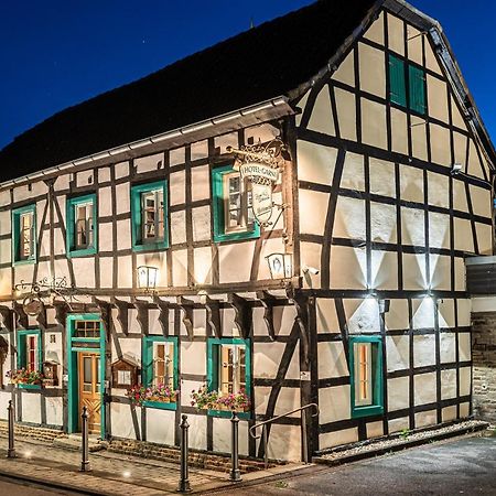 Land-Hotel Zum Schwan, Garni Weilerswist-Metternich, 3 E-Ladestationen, Naehe Phantasialand, Palmenparadies Euskirchen Εξωτερικό φωτογραφία