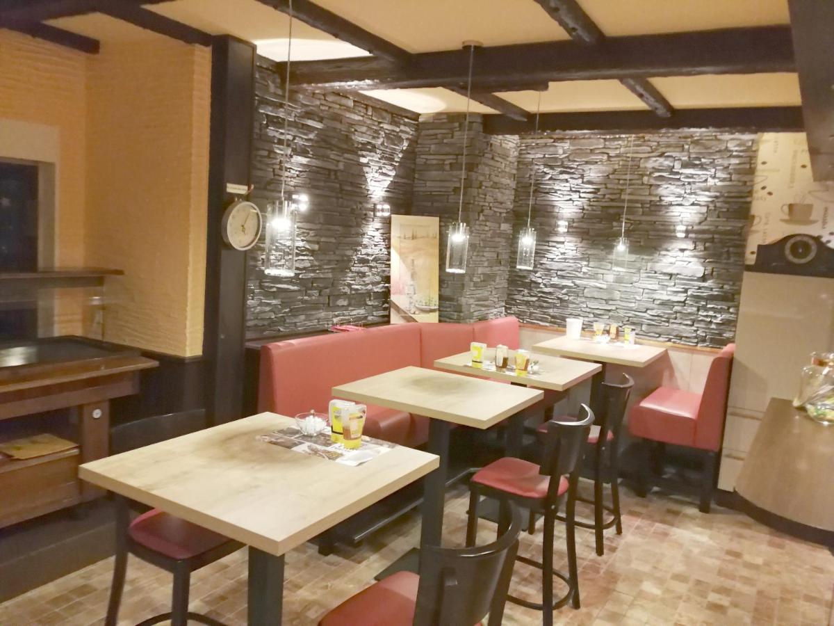Land-Hotel Zum Schwan, Garni Weilerswist-Metternich, 3 E-Ladestationen, Naehe Phantasialand, Palmenparadies Euskirchen Εξωτερικό φωτογραφία