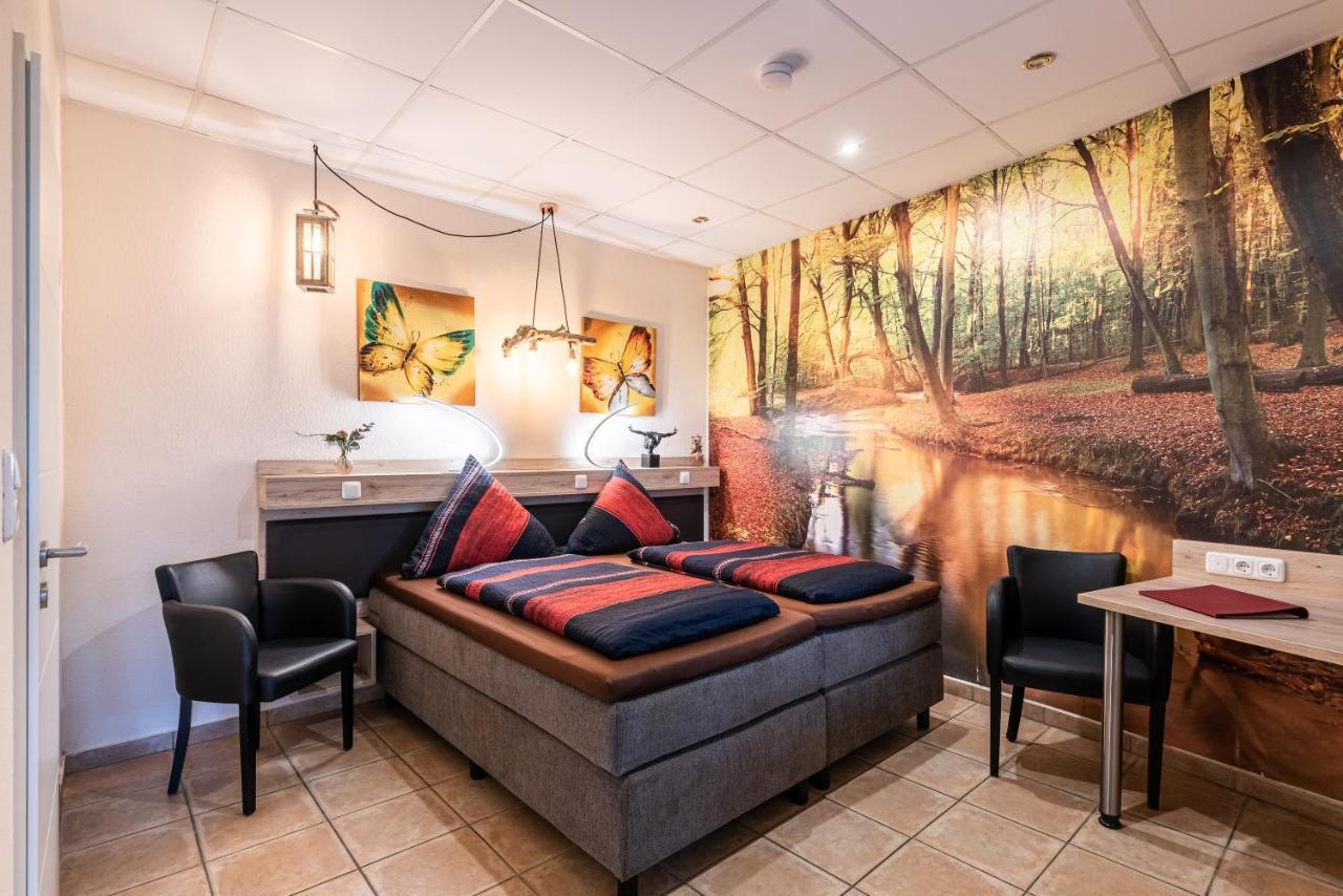 Land-Hotel Zum Schwan, Garni Weilerswist-Metternich, 3 E-Ladestationen, Naehe Phantasialand, Palmenparadies Euskirchen Εξωτερικό φωτογραφία